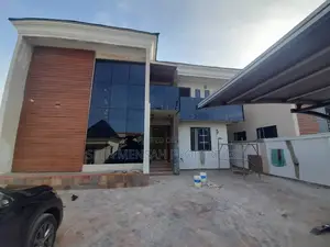 4bdrm House in Achimota for sale