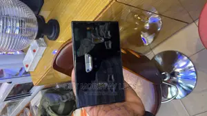Hybrid New Shiny Black Switches and Sockets