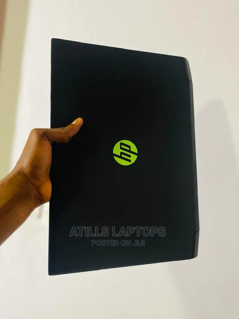 Laptop HP Pavilion Gaming 15 2019 16GB Intel Core I5 SSHD+SSD 1.5T