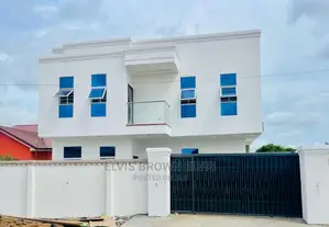 3bdrm Duplex in Living Large, Adenta for sale