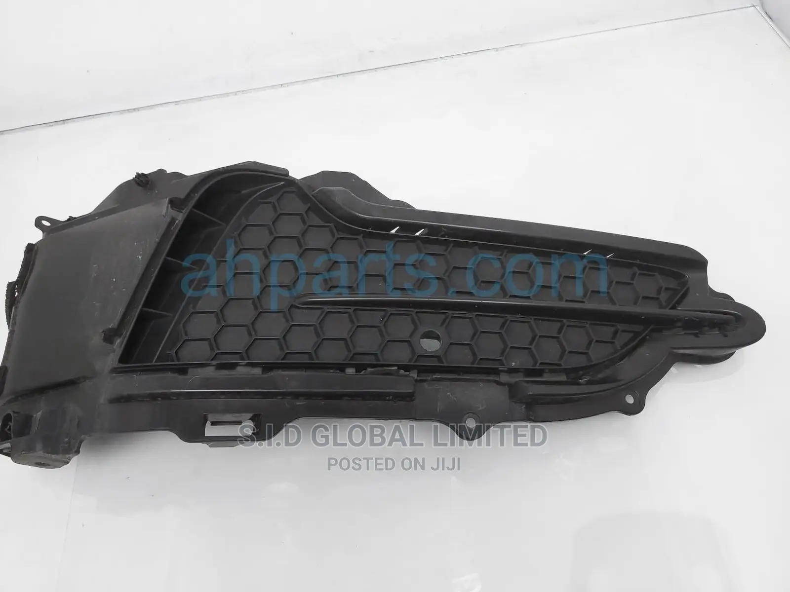 Original 2017 Acura MDX Fog Light Cover Assembly
