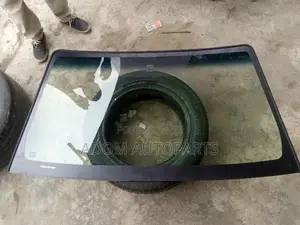 Toyota Hilux Windscreen 2008 2009 2010 2011 2012