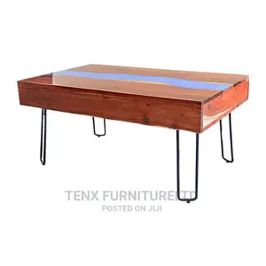 Coffee Table (Glossy Wood Surface)