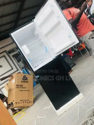 High Quality Rainbow Fridge RF-200B Bottomfreezer 140L