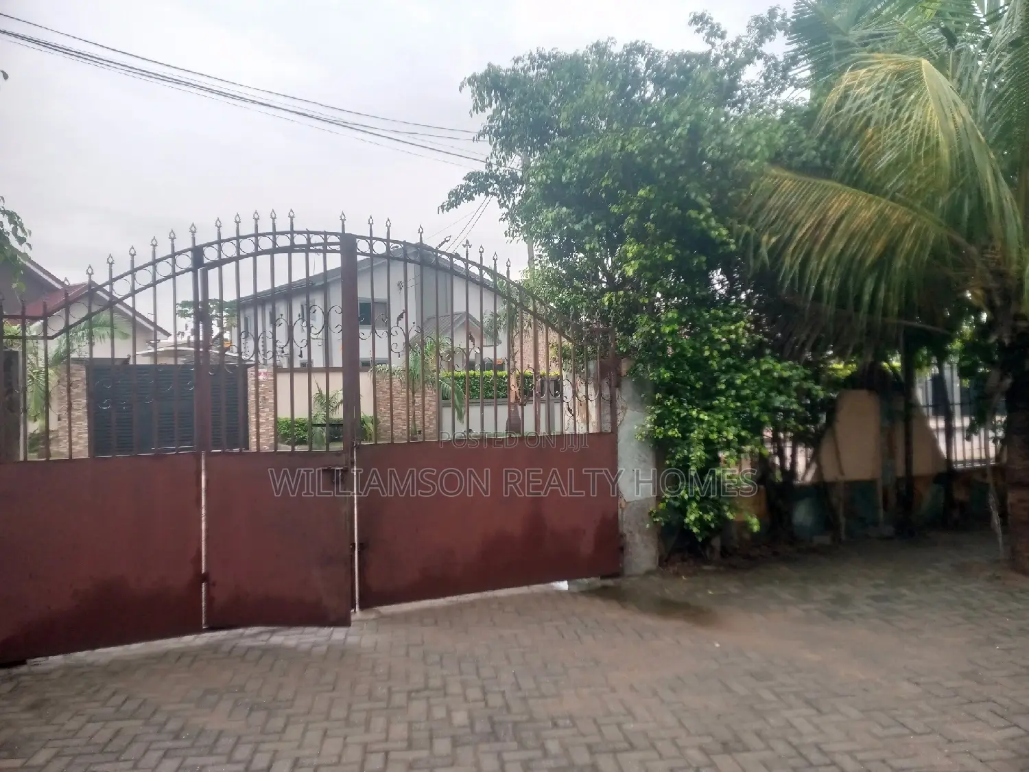 1bdrm Apartment in Hfc Estate, Spintex for rent