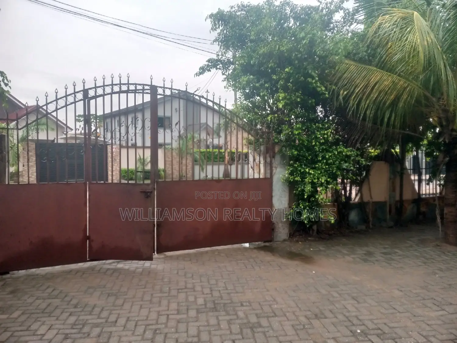 1bdrm Apartment in Hfc Estate, Spintex for rent