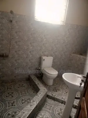 1bdrm Apartment in Hfc Estate, Spintex for rent