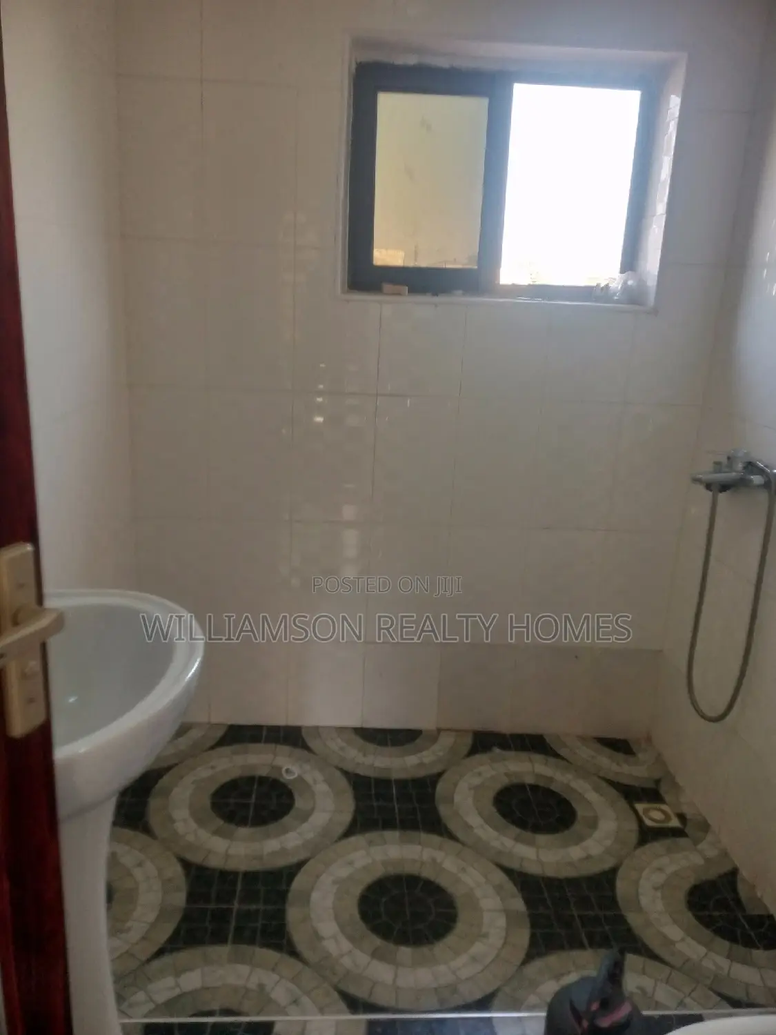 1bdrm Apartment in Hfc Estate, Spintex for rent