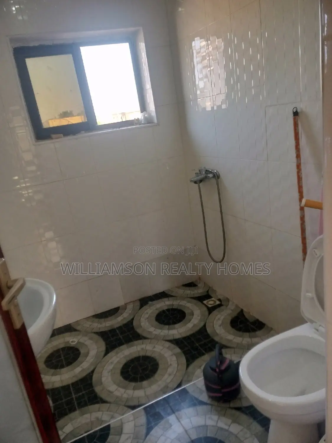 1bdrm Apartment in Hfc Estate, Spintex for rent