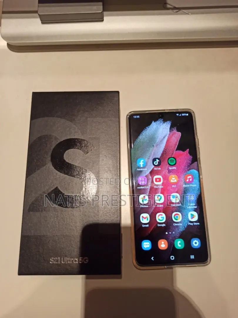 New Samsung Galaxy S21 Ultra 5G 256 GB Black