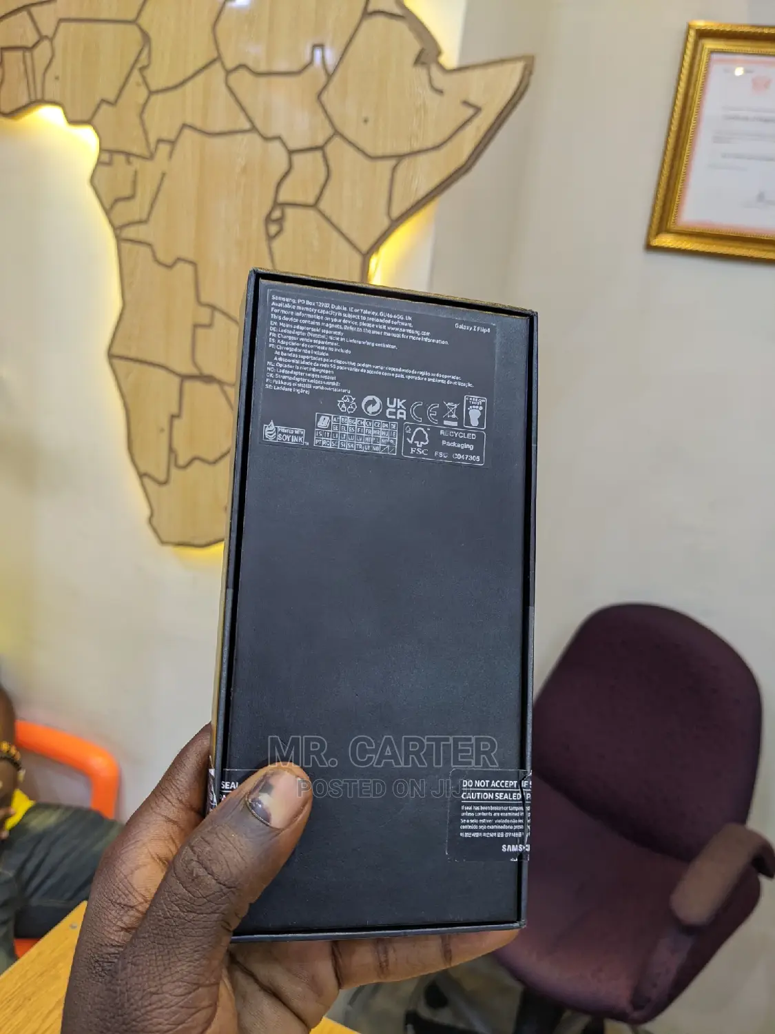New Samsung Galaxy Z Flip4 128 GB Black