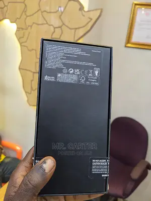New Samsung Galaxy Z Flip4 128 GB Black