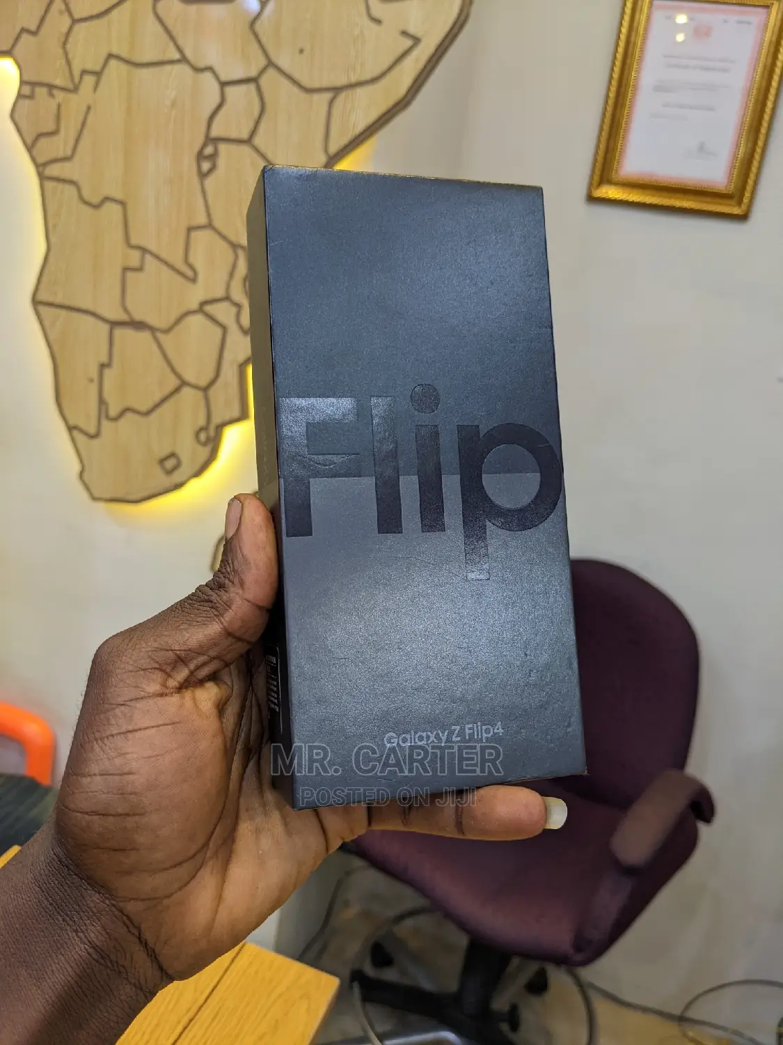 New Samsung Galaxy Z Flip4 128 GB Black