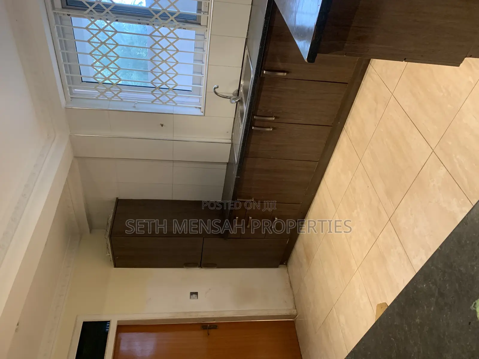 4bdrm House in Adjiriganor for rent