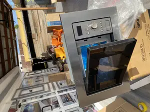 Super Powerful Midea 700wat Microwave Oven(Built-In)AM717BS7