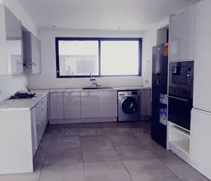 4bdrm Townhouse / Terrace in Abelemkpe for rent