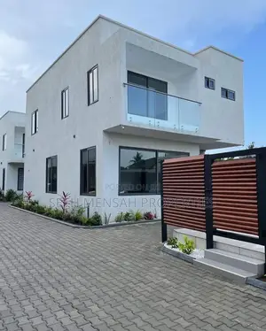Furnished 3bdrm Townhouse / Terrace in Dzorwulu for rent