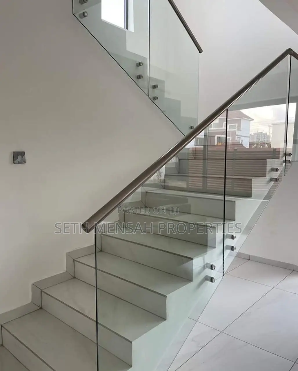Furnished 3bdrm Townhouse / Terrace in Dzorwulu for rent