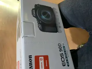 Available CANON EOS 90D