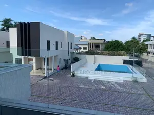 4bdrm Townhouse / Terrace in Skm, Airport Residential Area for rent