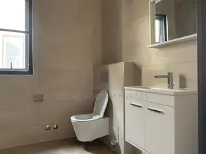4bdrm Townhouse / Terrace in Skm, Airport Residential Area for rent