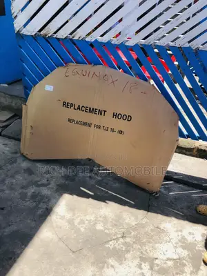 Equinox 2018 Bonnet