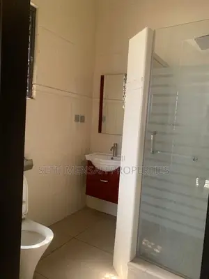 4bdrm House in Skm, Pillar 2 for rent