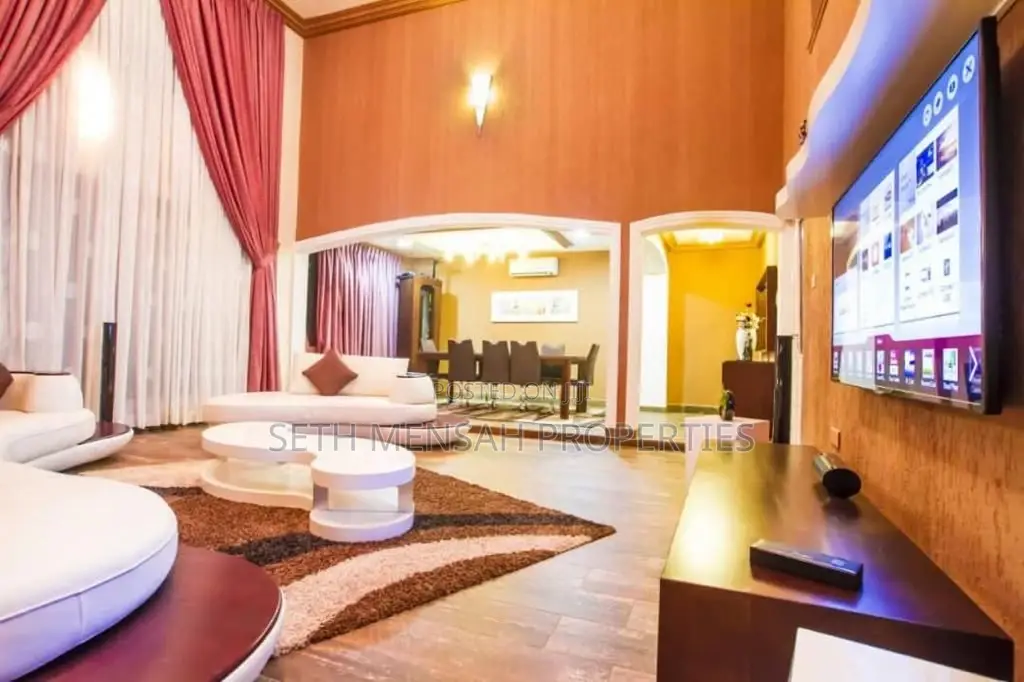 Furnished 5bdrm House in Skm, Adjiriganor for sale