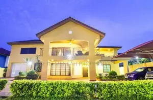 Furnished 5bdrm House in Skm, Adjiriganor for sale