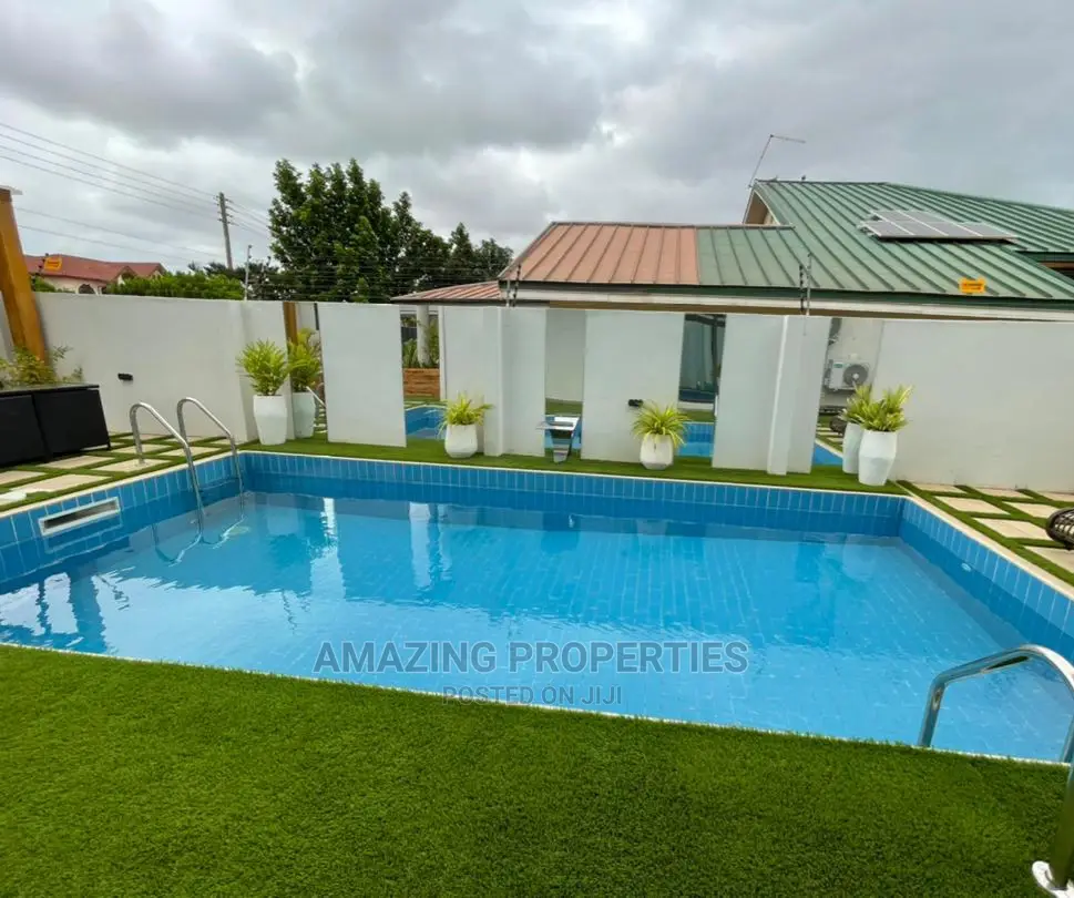 5bdrm House in East Legon for sale