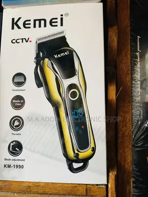 Kemei Professional Hair Clipper With Inbuilt Battery