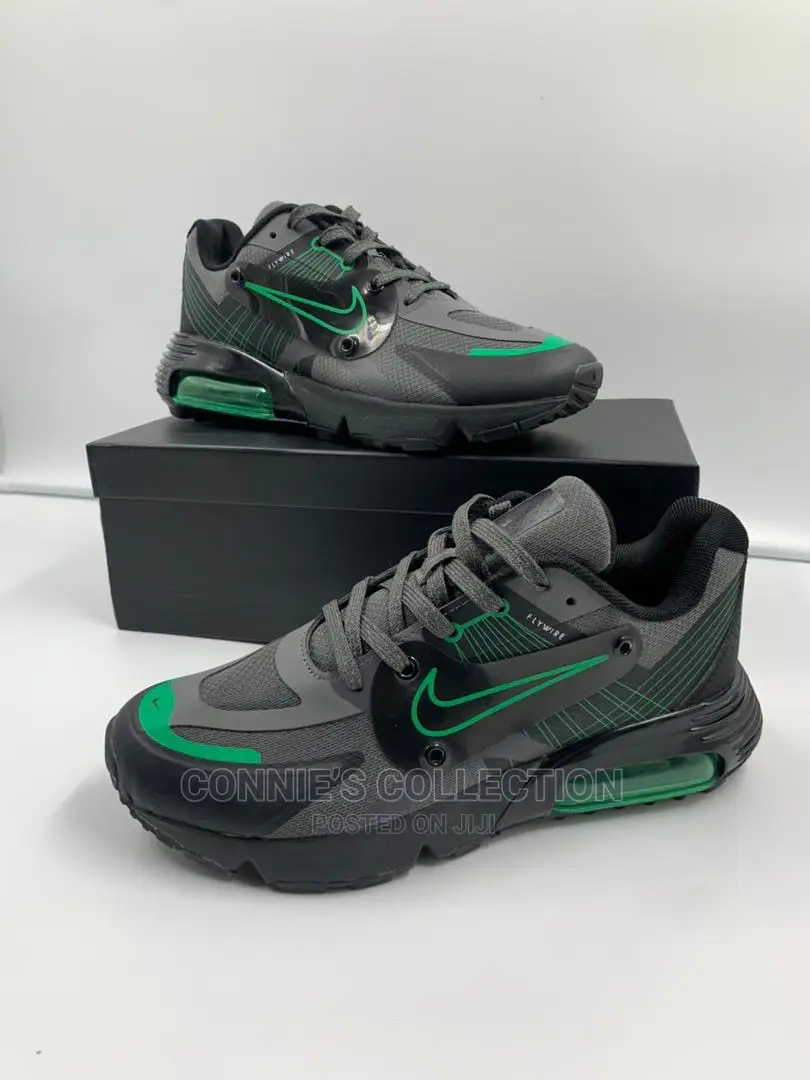Nike Air Max 270 Flywire Runner Tech