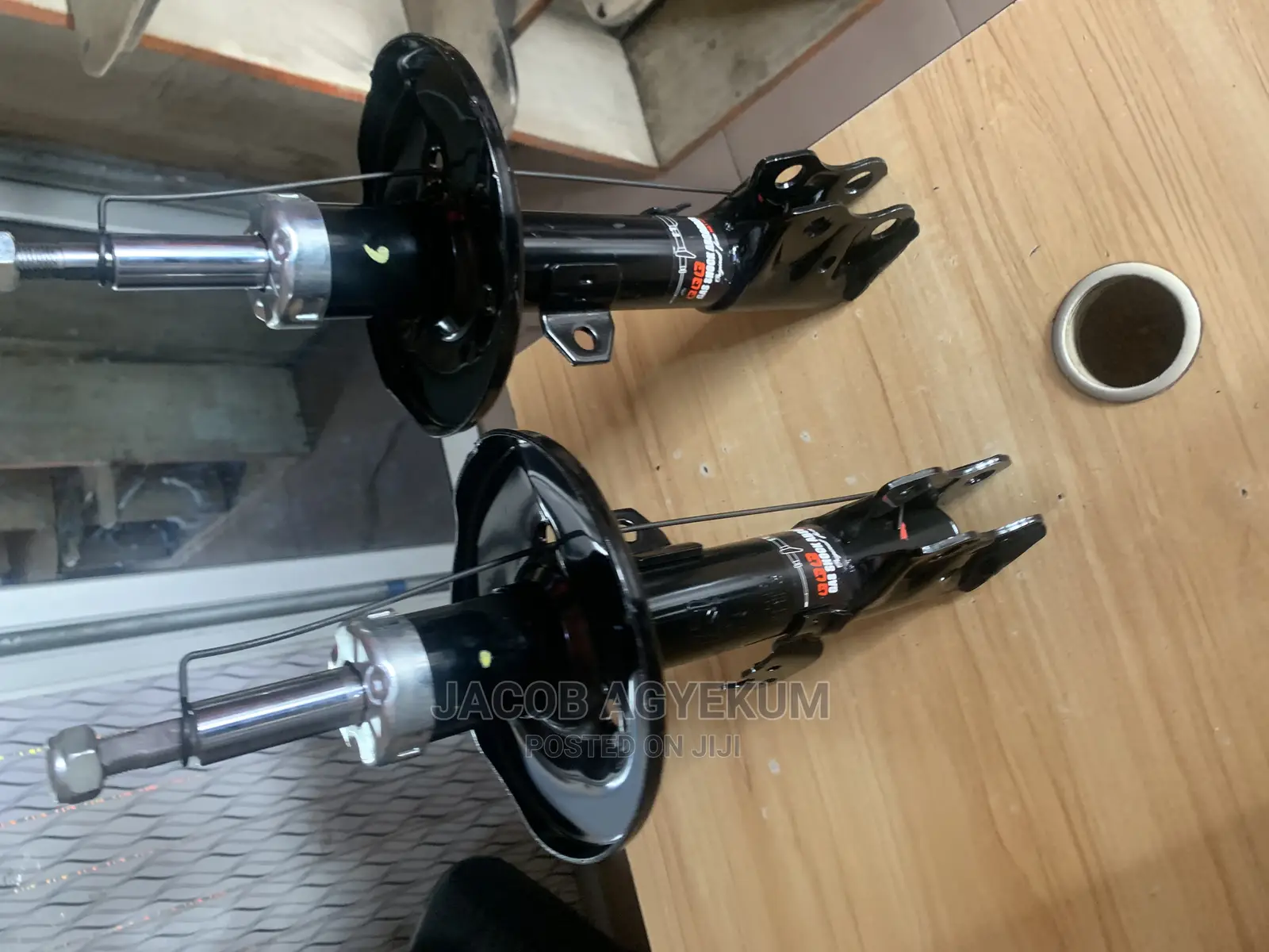 Toyota Corolla Front Shocks Absorber 2014/7