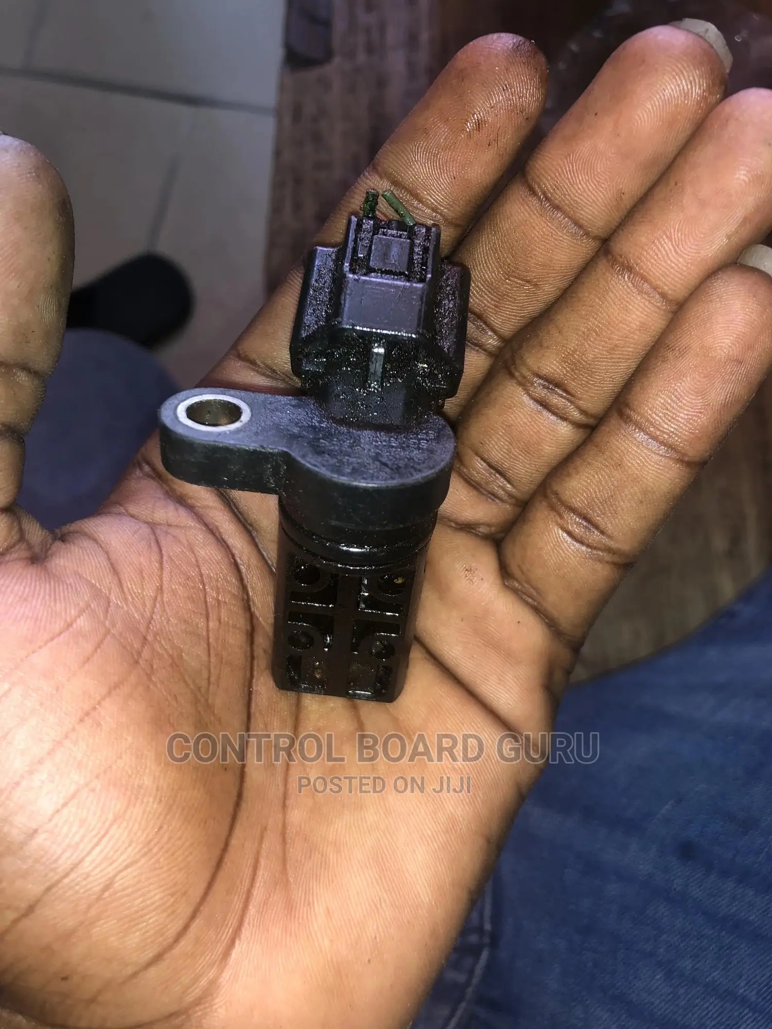 Nissan Crankshaft Position Sensor ( Crank Sensor)