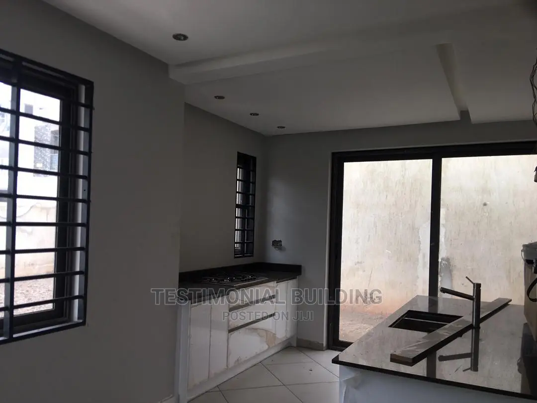 4bdrm House in Testimonial Building, East Legon for rent