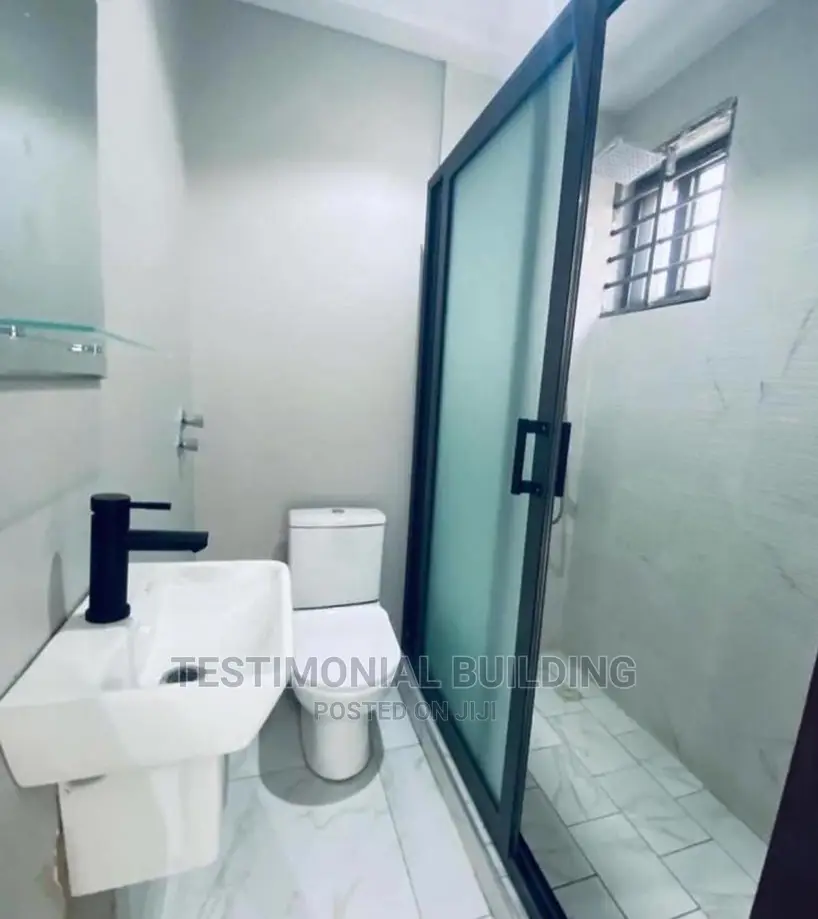 4bdrm House in Testimonial Building, East Legon for rent