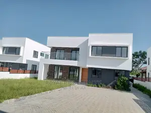 4bedrooms House for With One BBQ for Rent at Tseaddo