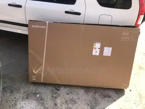 Reliable Glossy Samsung 65” QLED Q60B Tv 