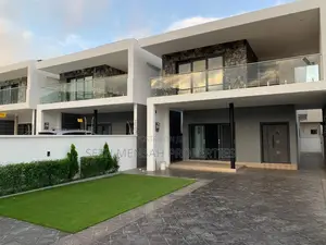 3bdrm House in Skm, Ghana Flag for sale