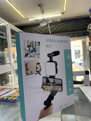 Video Making Kit for Blogging/Vlogging and Live Streaming