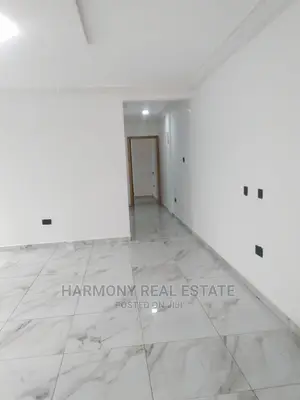 5bdrm House in West Legon for rent