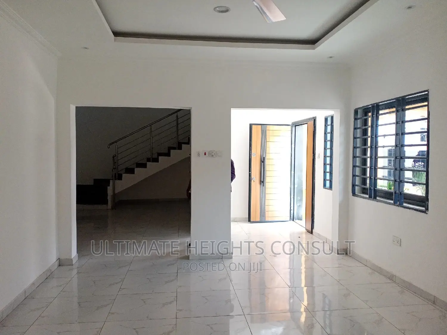 4bdrm Townhouse/Terrace in Achimota Mile 7 for Sale