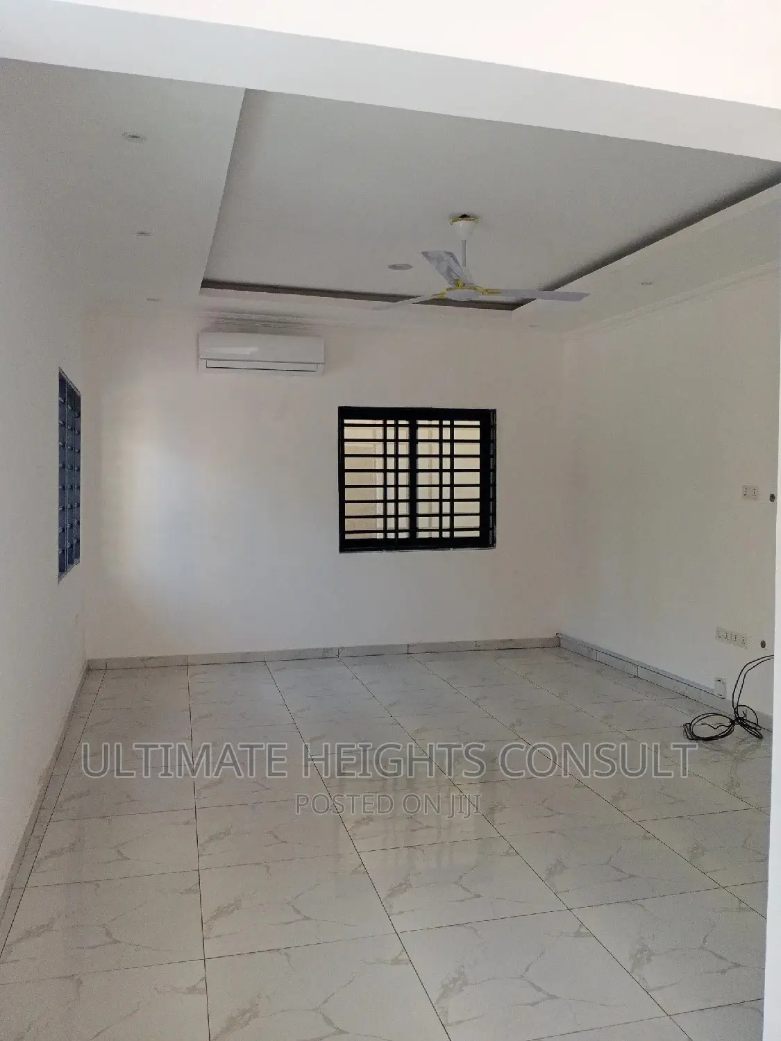 4bdrm Townhouse/Terrace in Achimota Mile 7 for Sale