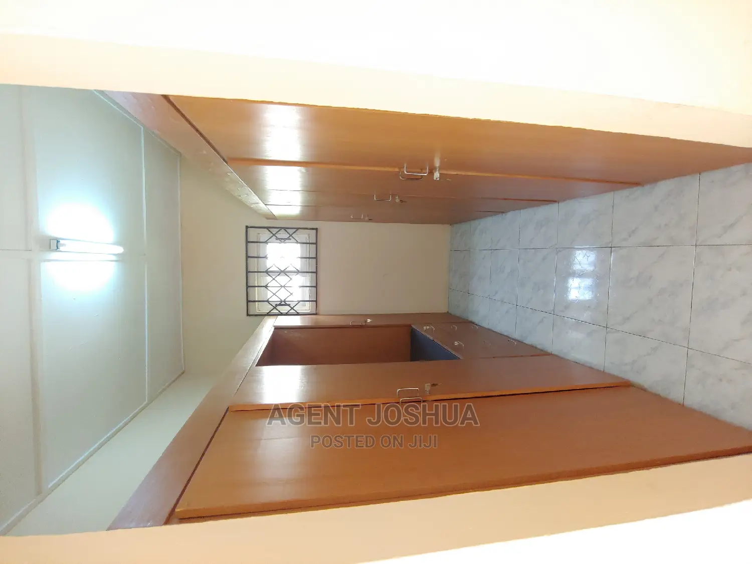 5bdrm House in Manet Court Estate, Spintex for rent