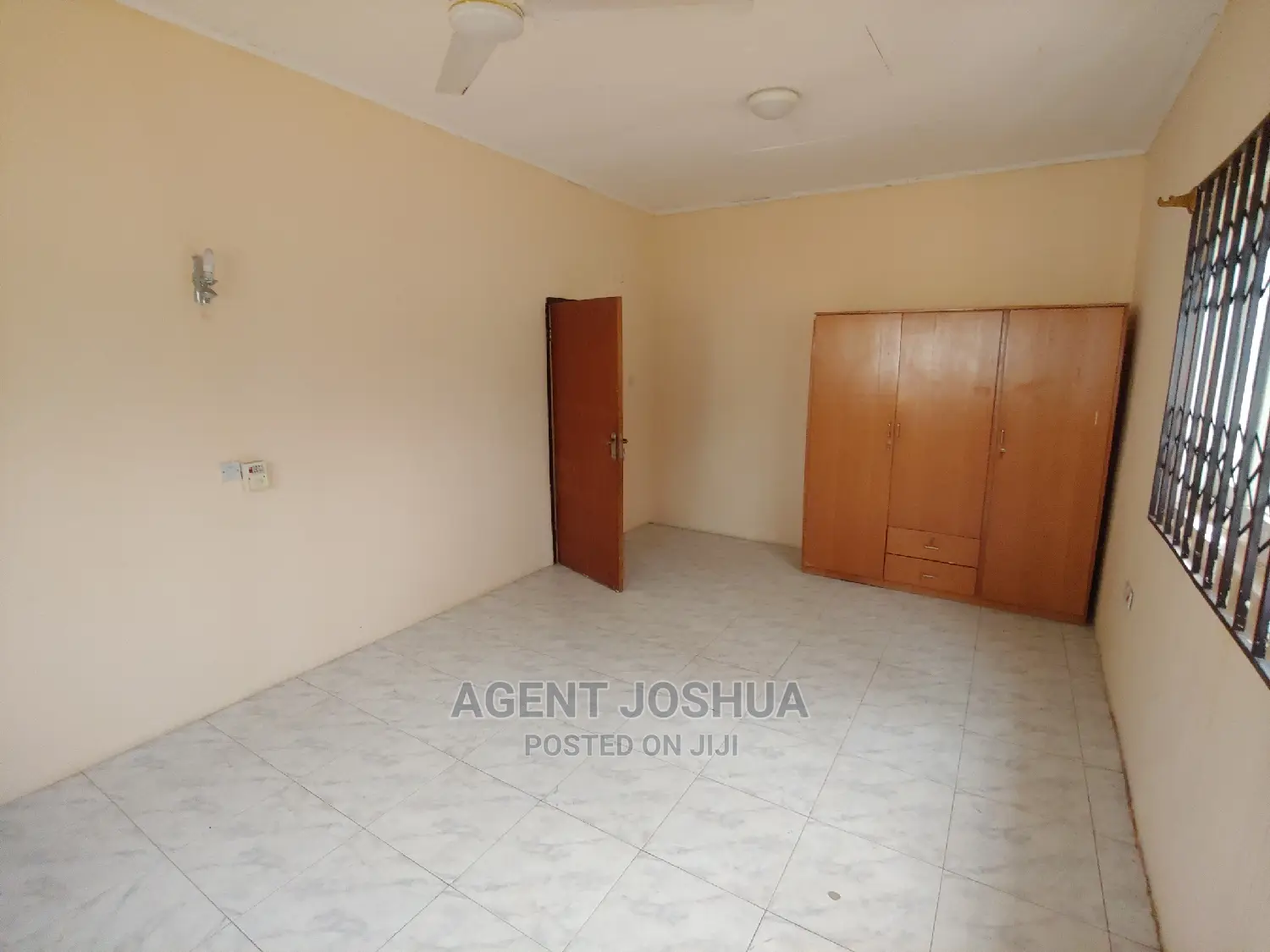 5bdrm House in Manet Court Estate, Spintex for rent