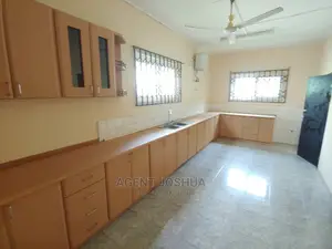5bdrm House in Manet Court Estate, Spintex for rent
