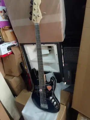 Fender Bass Guitar 5 Strings