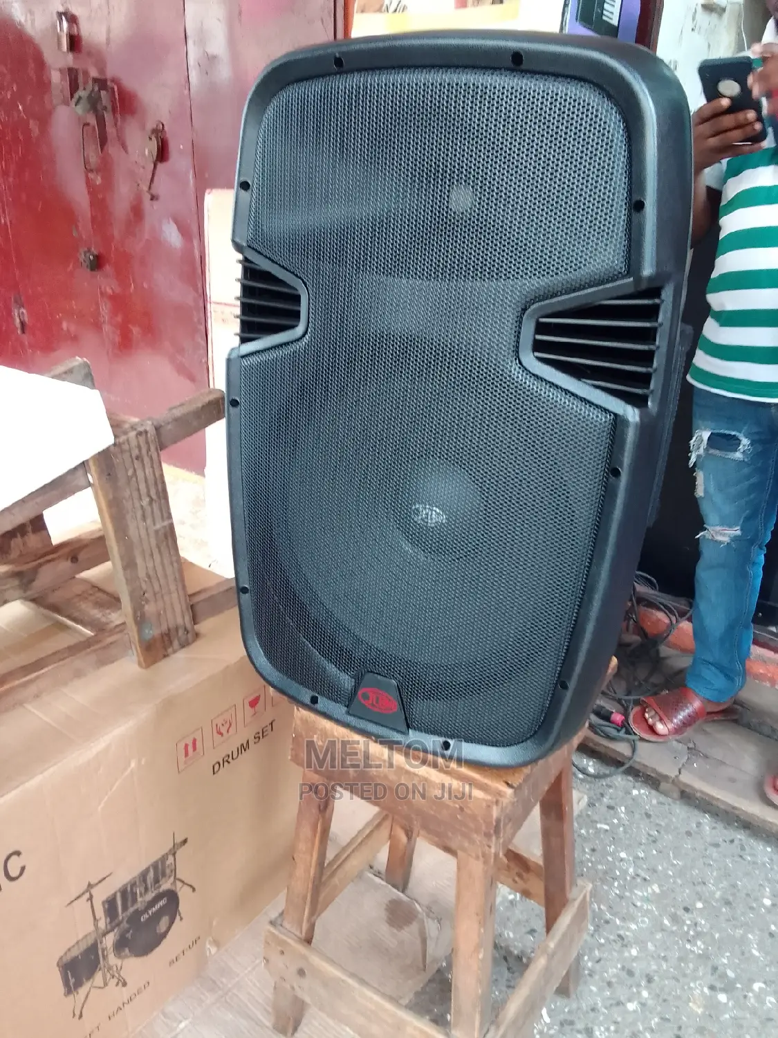 JLD 15inches Rechargeable Speaker