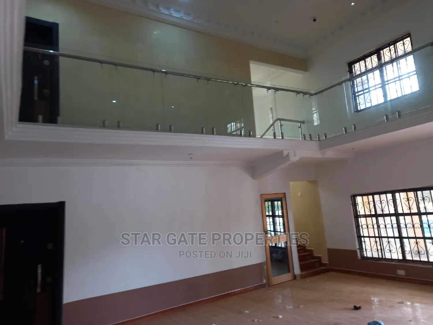 8bdrm House in Star Gate Properties, Kumasi Metropolitan for sale
