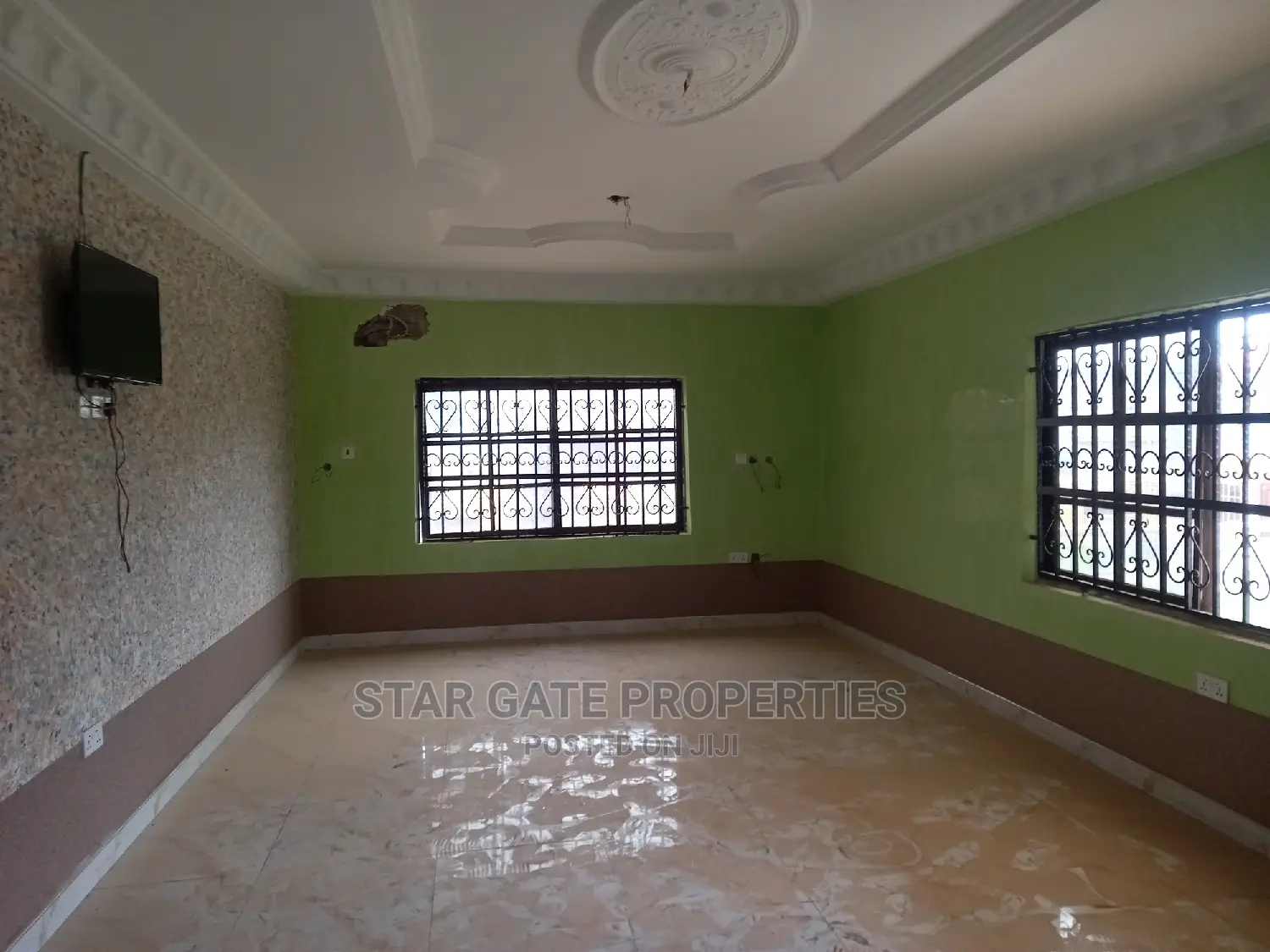 8bdrm House in Star Gate Properties, Kumasi Metropolitan for sale